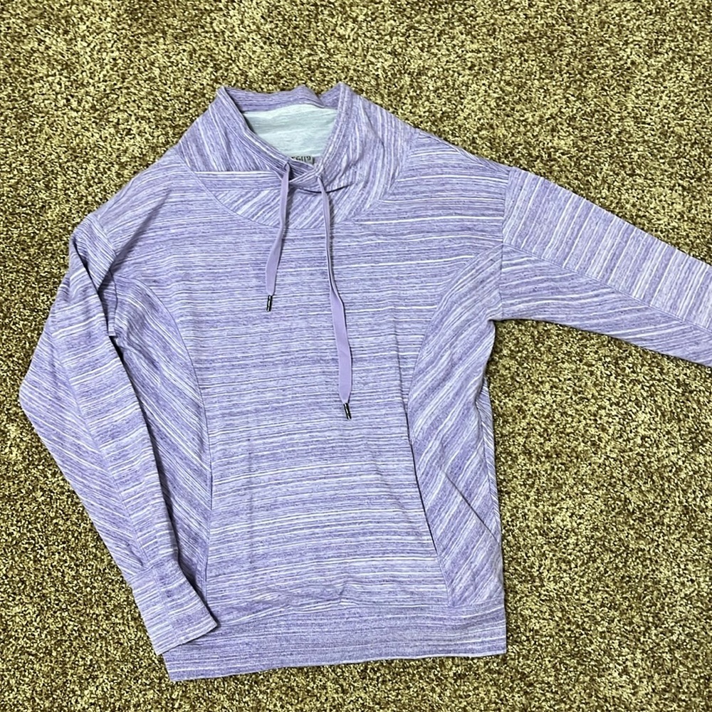 Zella size S purple sweatshirt with full front pocket